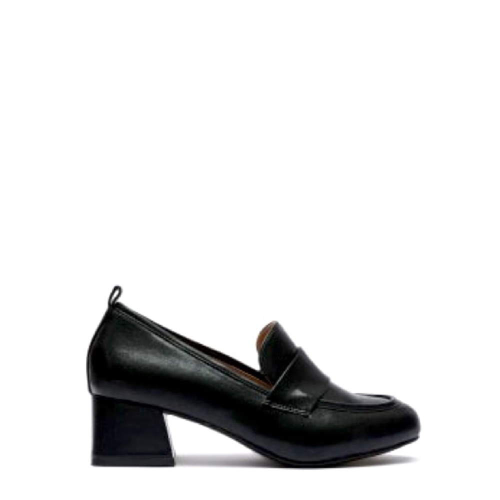 Extra Wide Width, Medium Heeled Loafer, Black